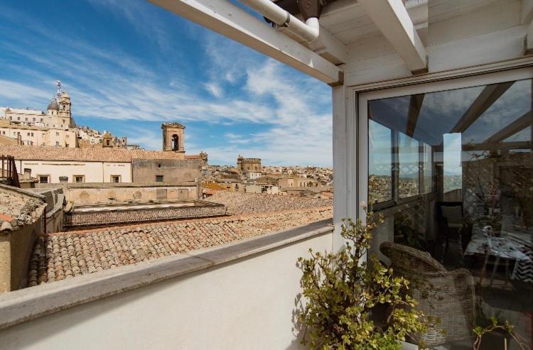 Il Piccolo Attico Caltagirone Exterior foto