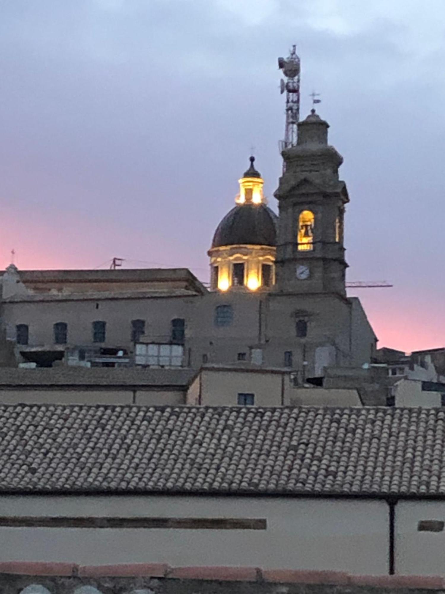Il Piccolo Attico Caltagirone Exterior foto